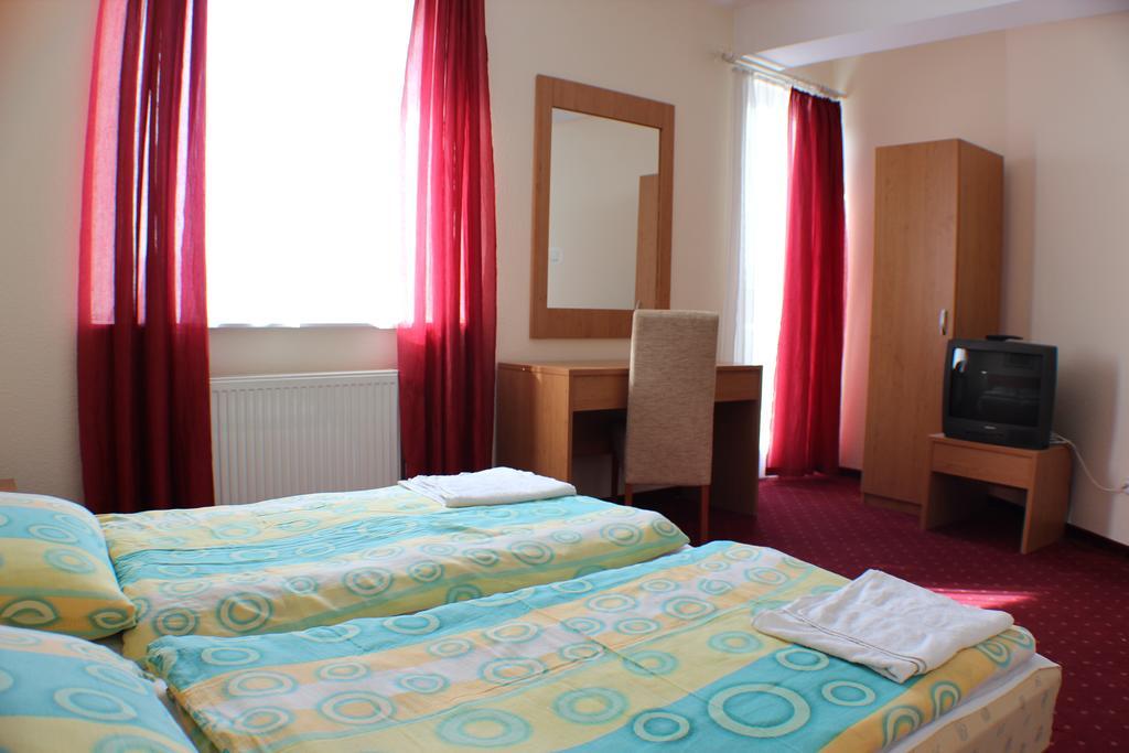 Hotel Menthol Budapeszt Pokój zdjęcie