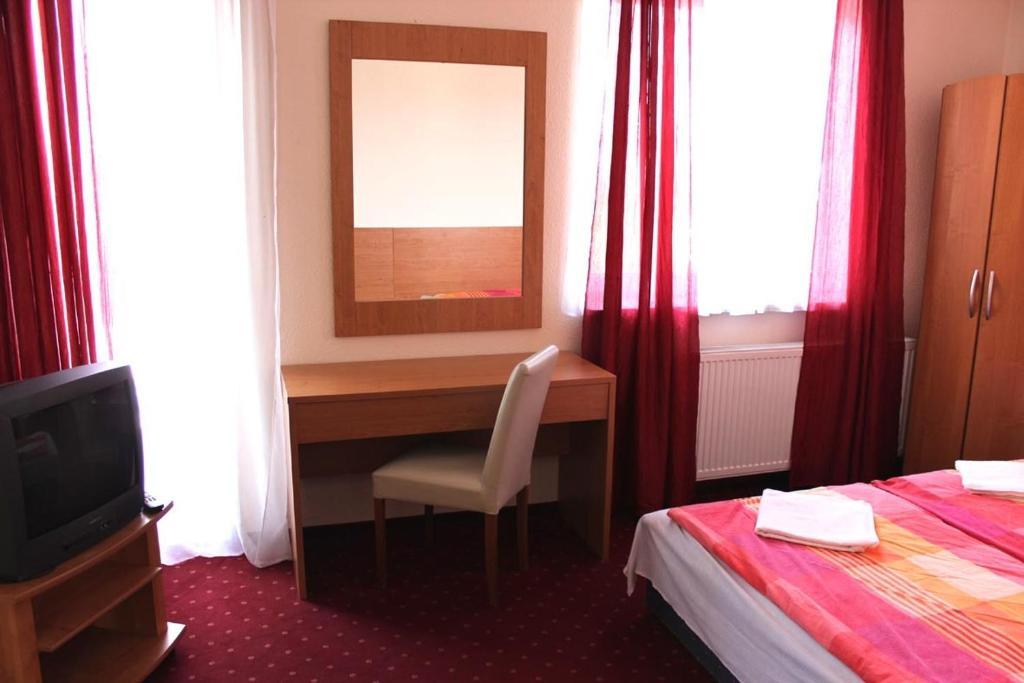 Hotel Menthol Budapeszt Pokój zdjęcie